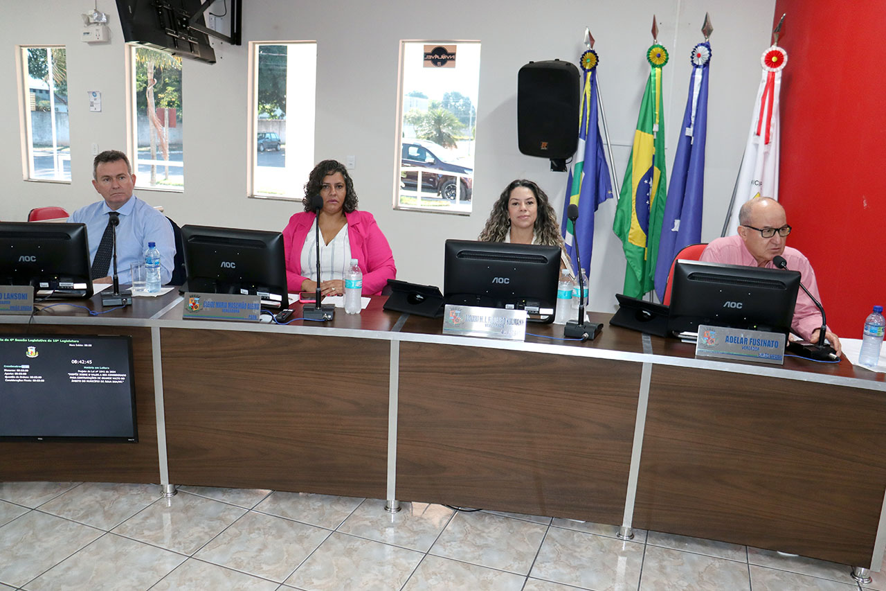 sessao dia 20 mesa vereadores 2